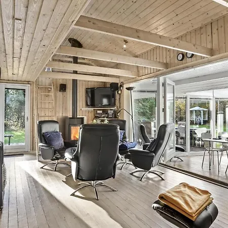 Дом отдыха 3 Bedroom Gorgeous In Jerup